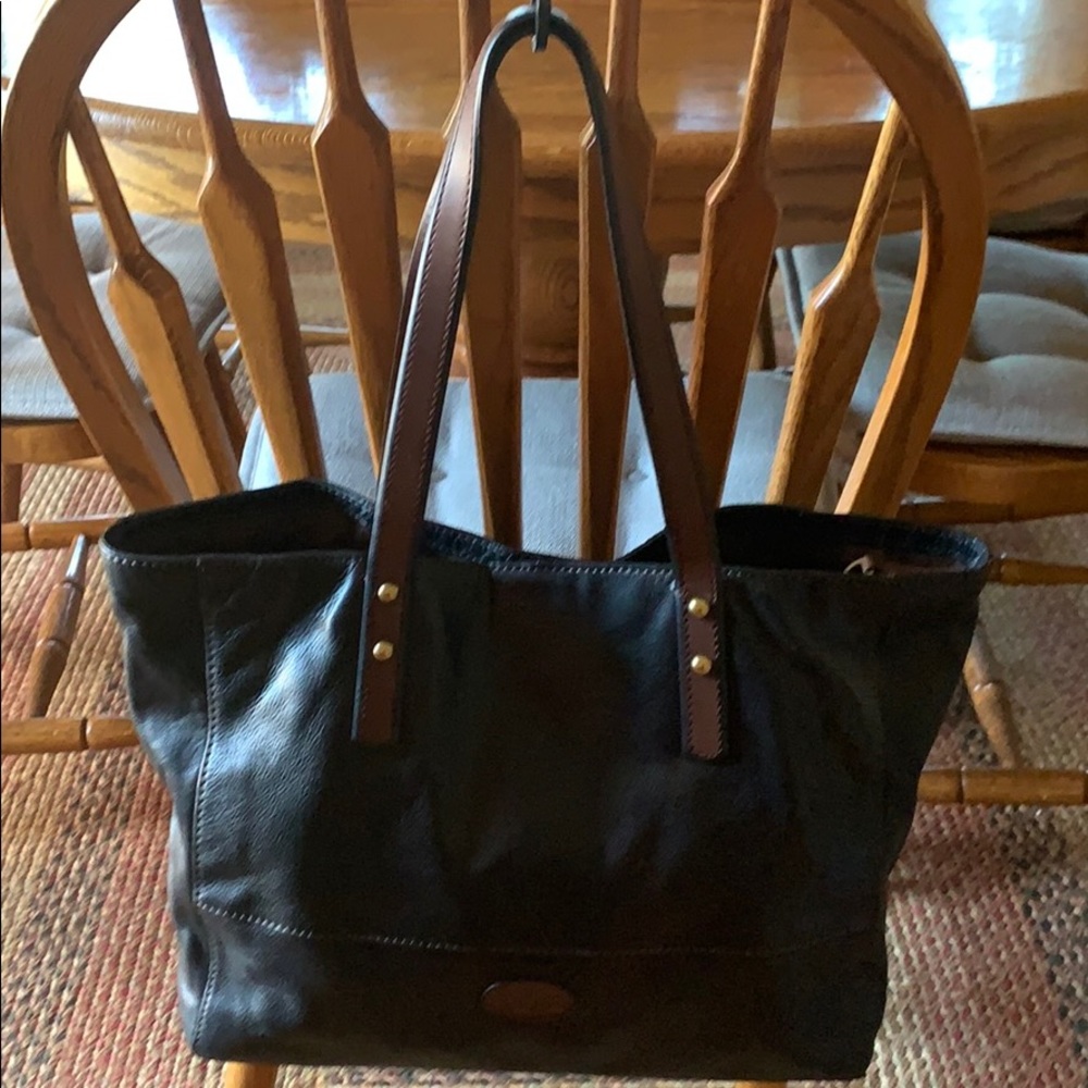 Fossil hand bag. Brown/black